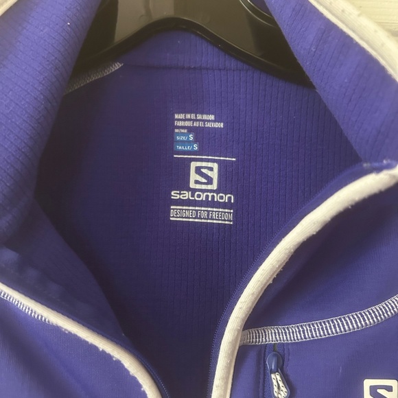 Purple Salomon 1/2 Zip with White Trim.  Size Small. Preloved/Great Condition. - Picture 3 of 7